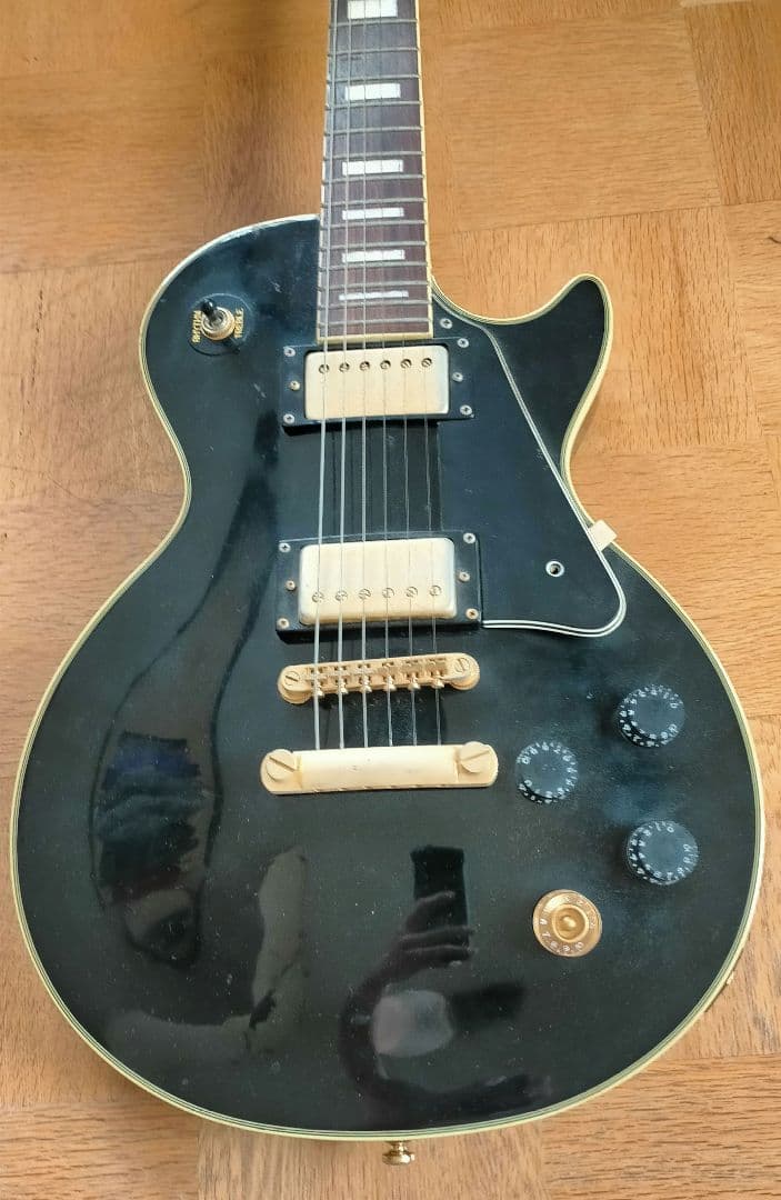 Epiphone Les Paul Custom　エピフォン