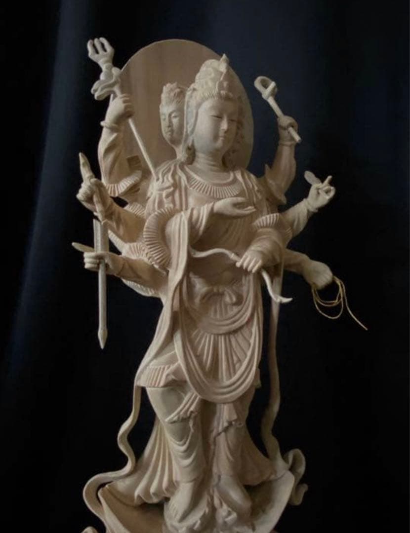 高57cm　井波彫刻　仏教工芸品　楠材　仏師で仕上げ品　護法善神 摩利支天立像