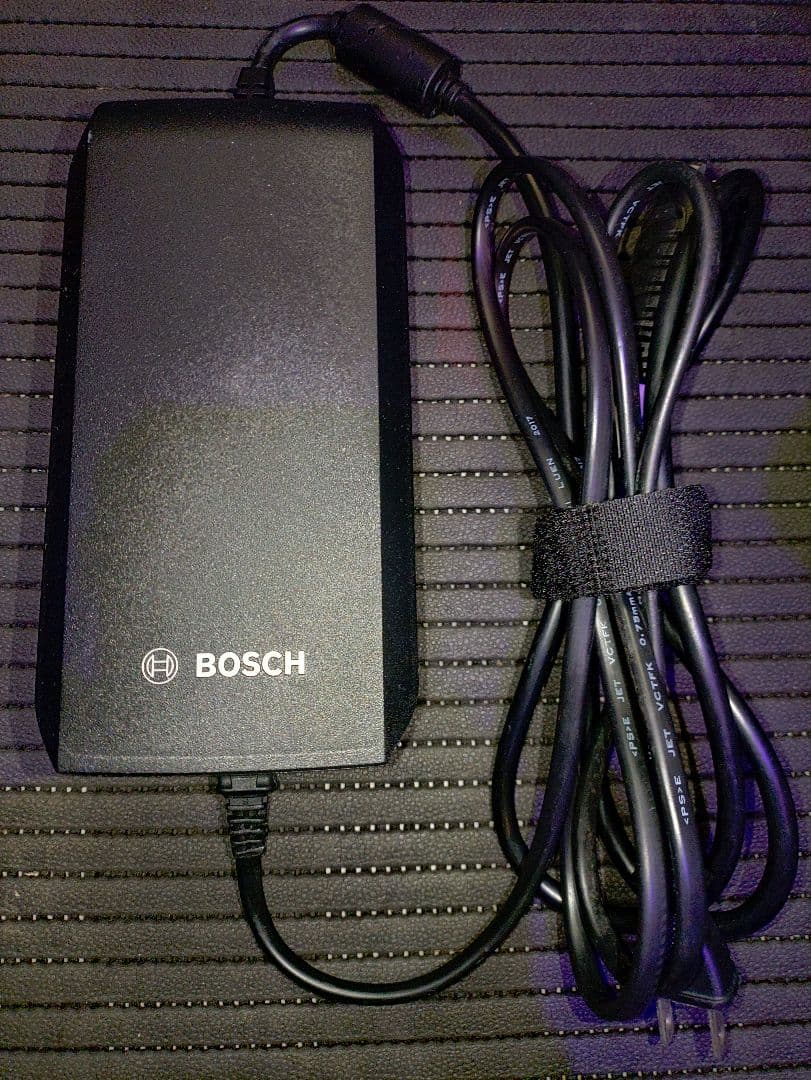 軽量 クロス CANNONDALE キャノンデール アシスト QUICK NEO