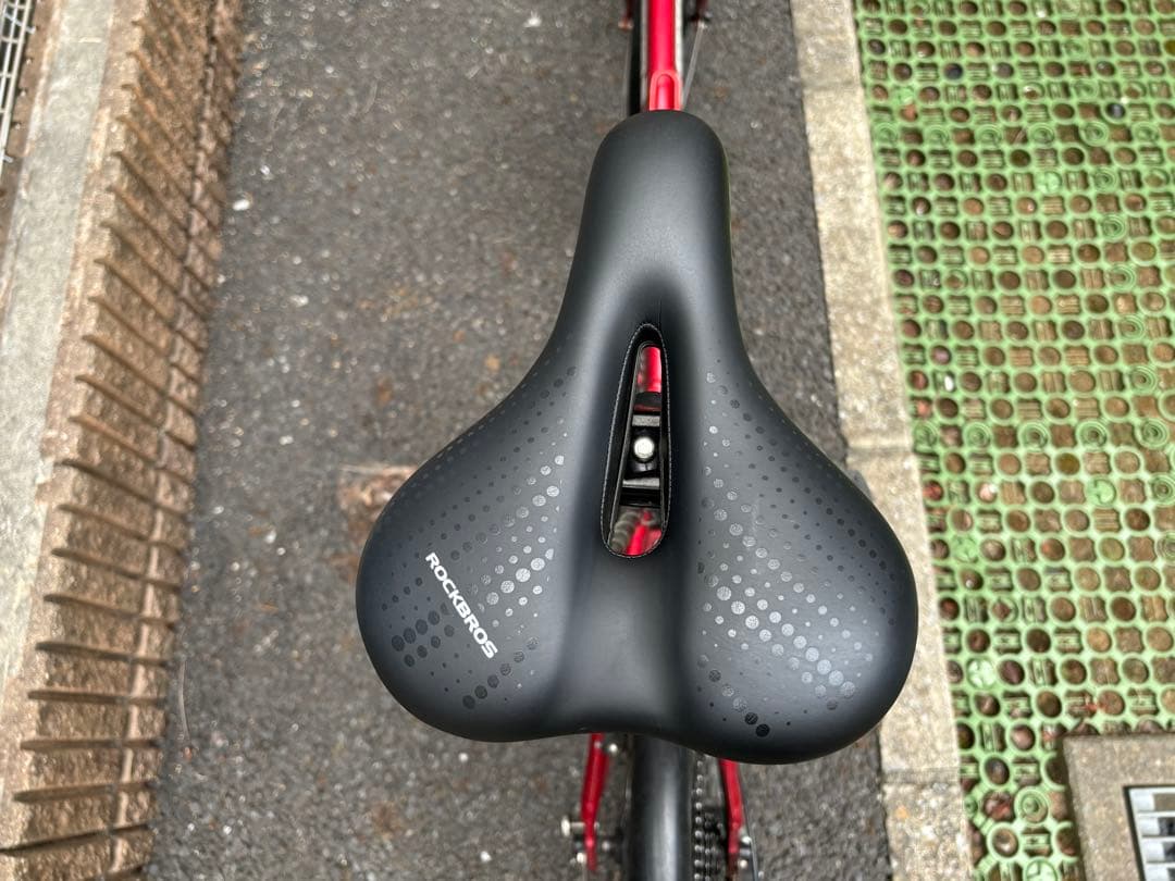 P*n様 [引取に来れる方優先　東京都内一部の区] DAHON ダホン HIT