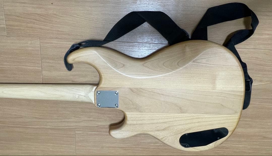 エレキベース YAMAHA