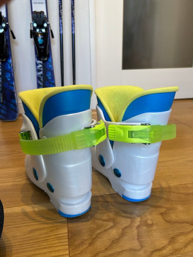 【最終値下げ】KAZAMAスキー板107cm、ブーツ、ストック3点セット