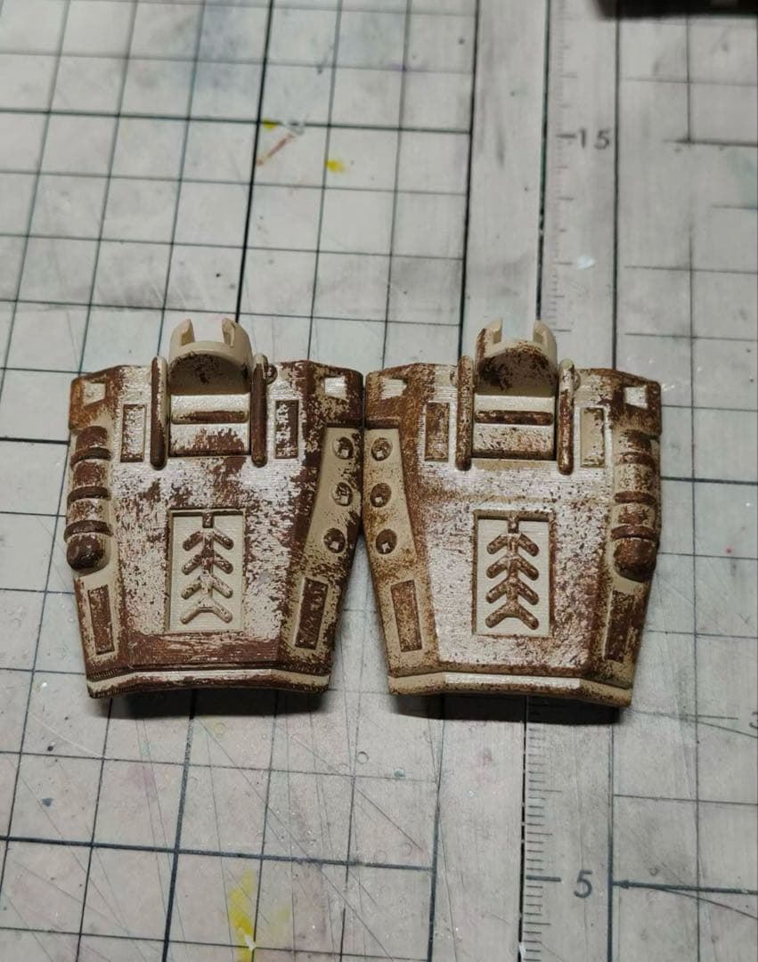 Unique toys メガトロン似　非常規トランスフォーマー