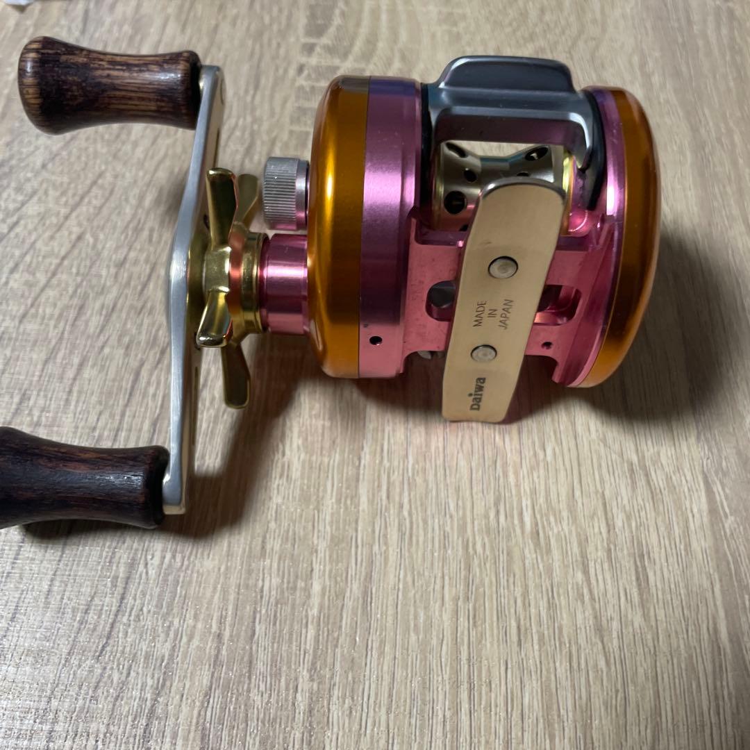 メガバス　m-ito103l メガバスリール