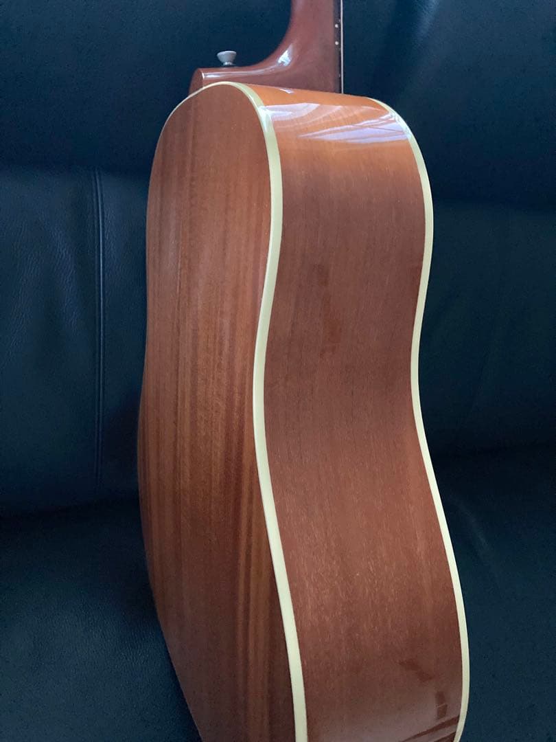 Gibson J-35 2013リミテッド L.R.Baggs Lyricマイク