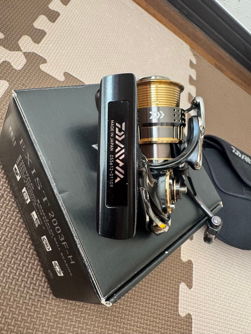 ダイワ　イグジストDaiwa EXIST 2003F-H スピニングリール