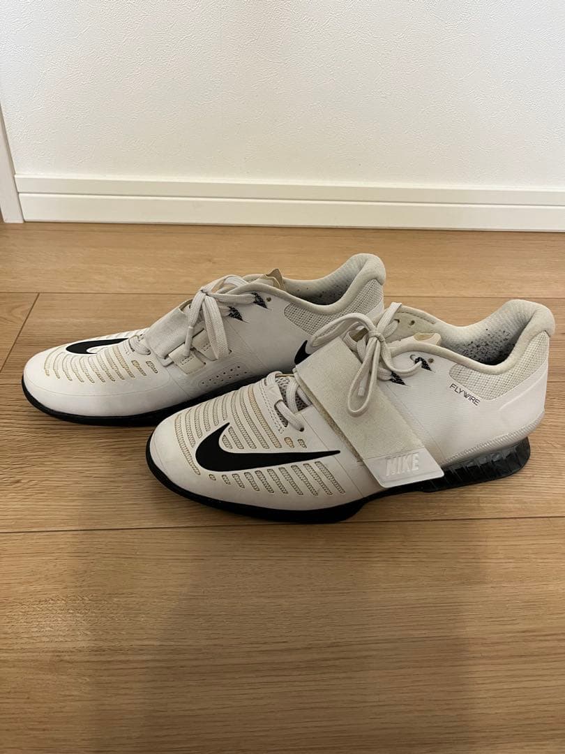 Nike ロマレオス3