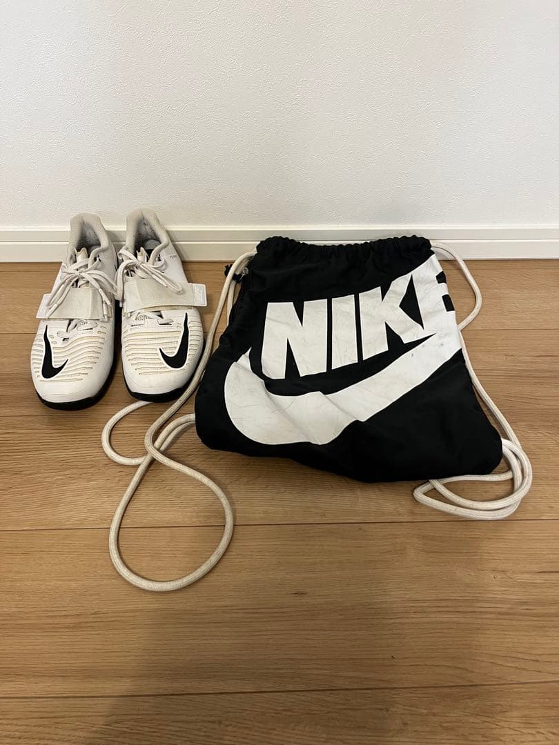 Nike ロマレオス3