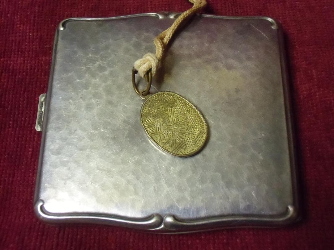 ⊞ドイツ軍の勲章/徽章＊海軍＊Ｕ４８シガレットケース＋ペンダント（実物）