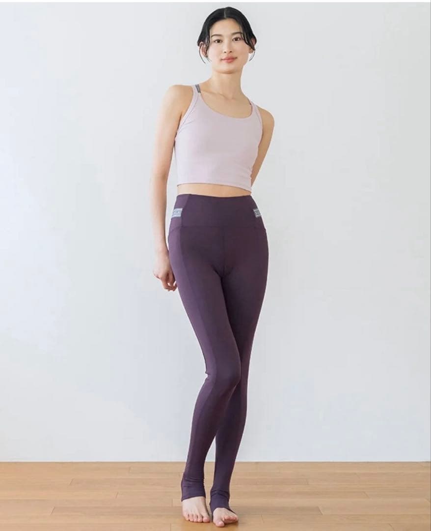 Lサイズ【SUKALA】ベーシッククロスロゴブラトップ