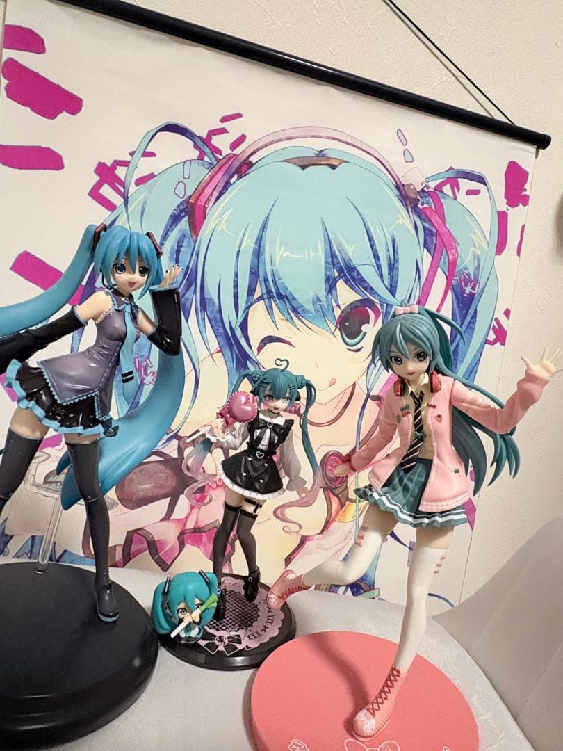 初音ミク　リボンガール/地雷系/フィギュア/タペストリー/かくれんぼ　まとめ売り