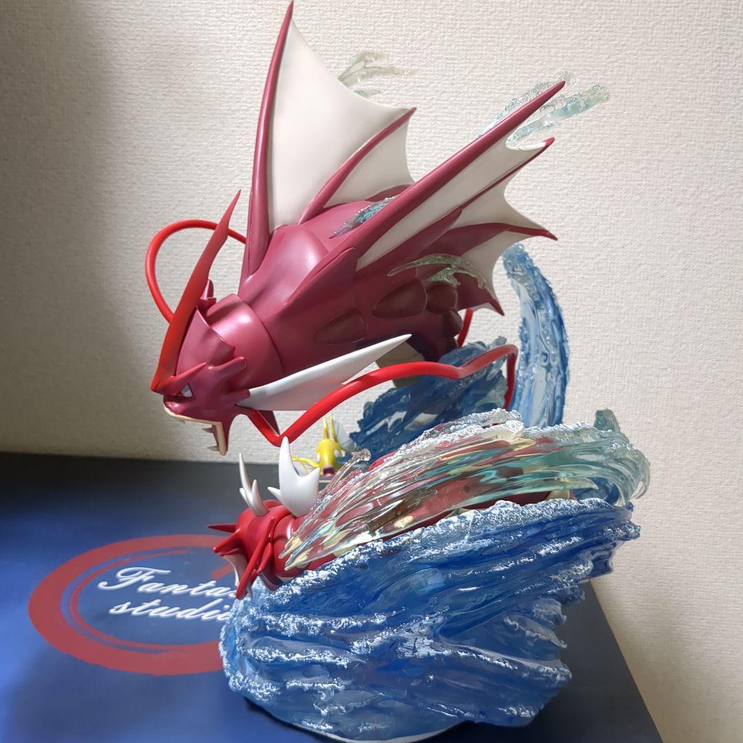 辰年のポケモンフィギュアガレージキット　海外限定メガ進色違いギャラドス