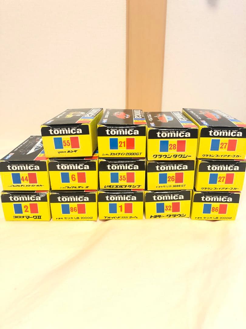 トミカ　復刻版　黒箱　14台セット