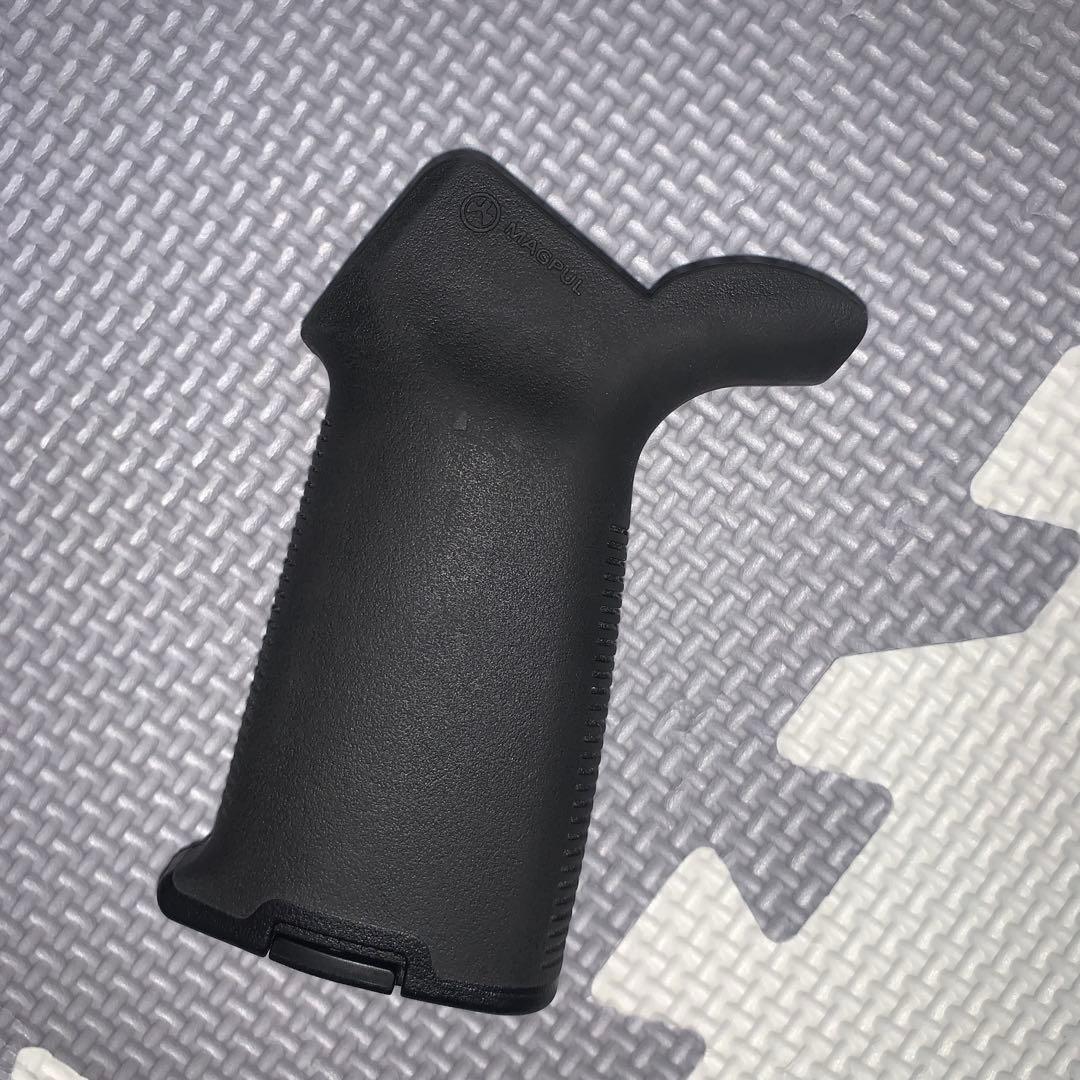 マグプル　ストック　グリップ　実物