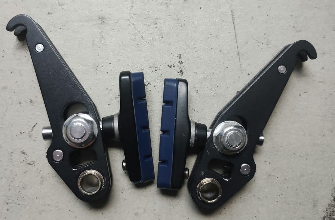 ディズナ　Dixna CROSS　カウンターカンティブレーキ　前後セット