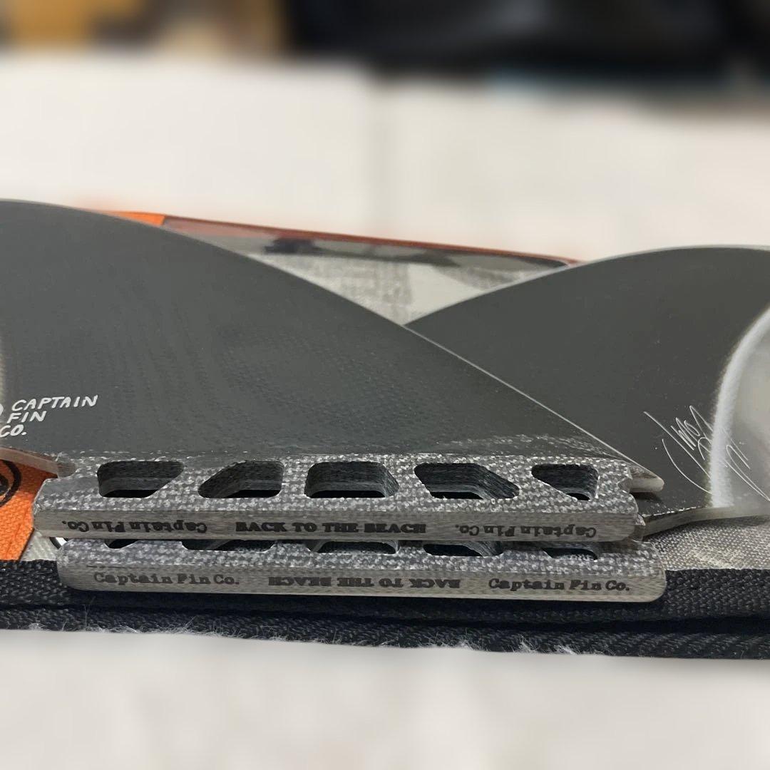 Captain Fin キャプテンフィン　ジェフマッカラム　ツインキールフィン