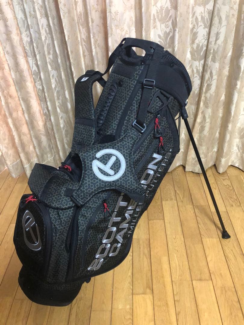 スコッティ キャメロン スタンドバッグ SIX SHOOTER