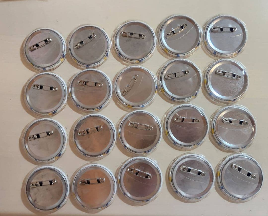 るぅとくん　缶バッジ　マリン