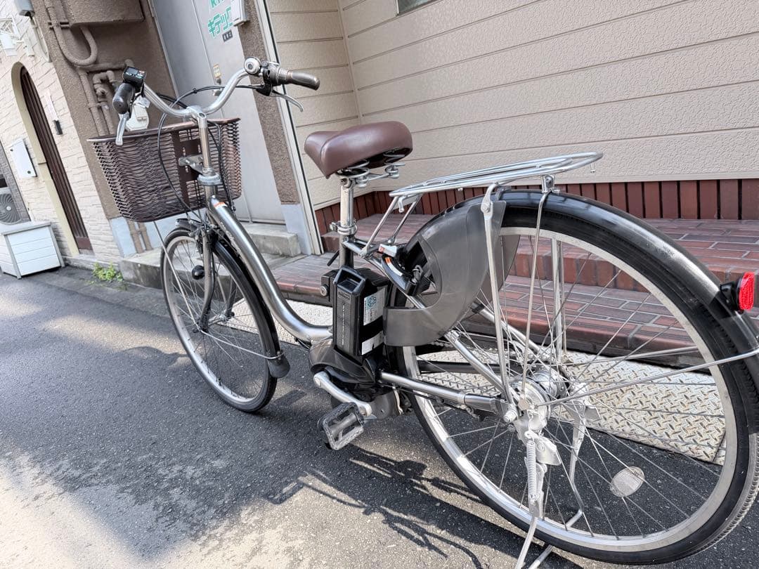 大阪府　ヤマハ　電動アシスト自転車 シティタイプ シルバー