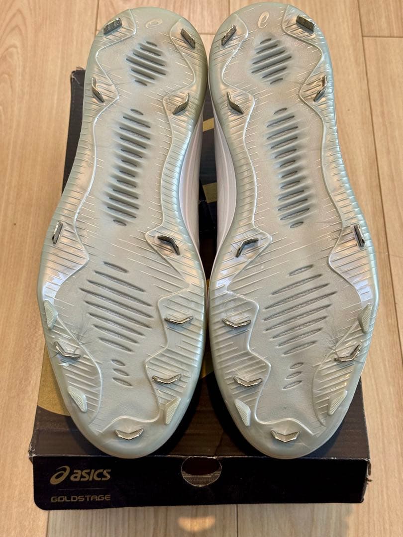 【新品未使用/希少】28cm (白)アシックス/GOLDSTAGE SETDO
