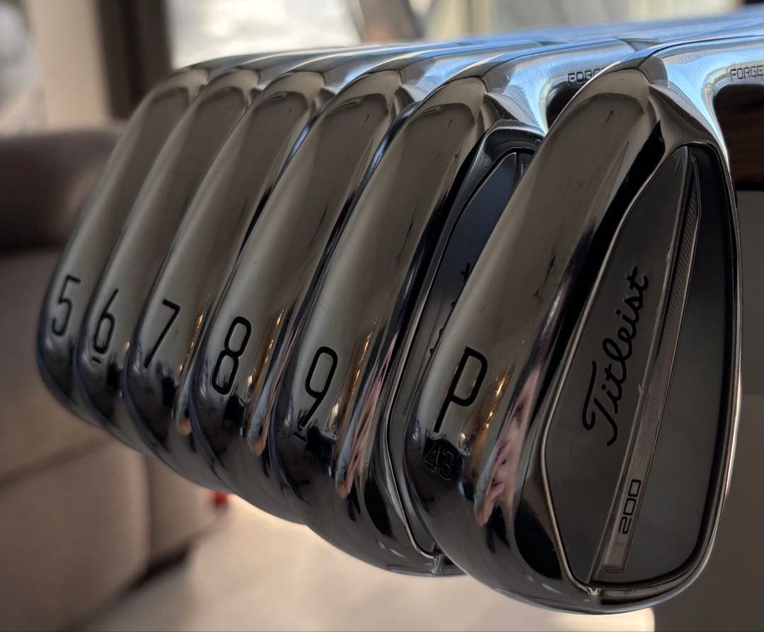 Titleist T200 2023 5I-PW6本AMC購入から 半年の美品