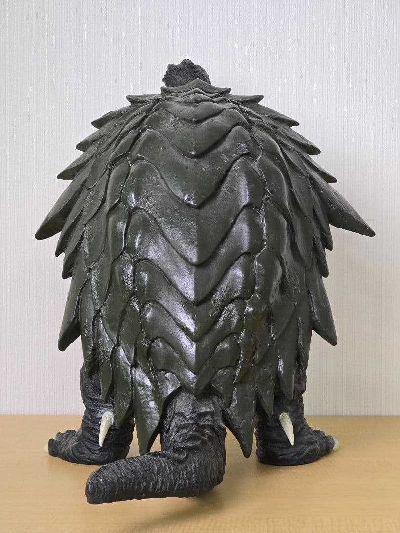 ガメラ フィギュア 高さ約52cm