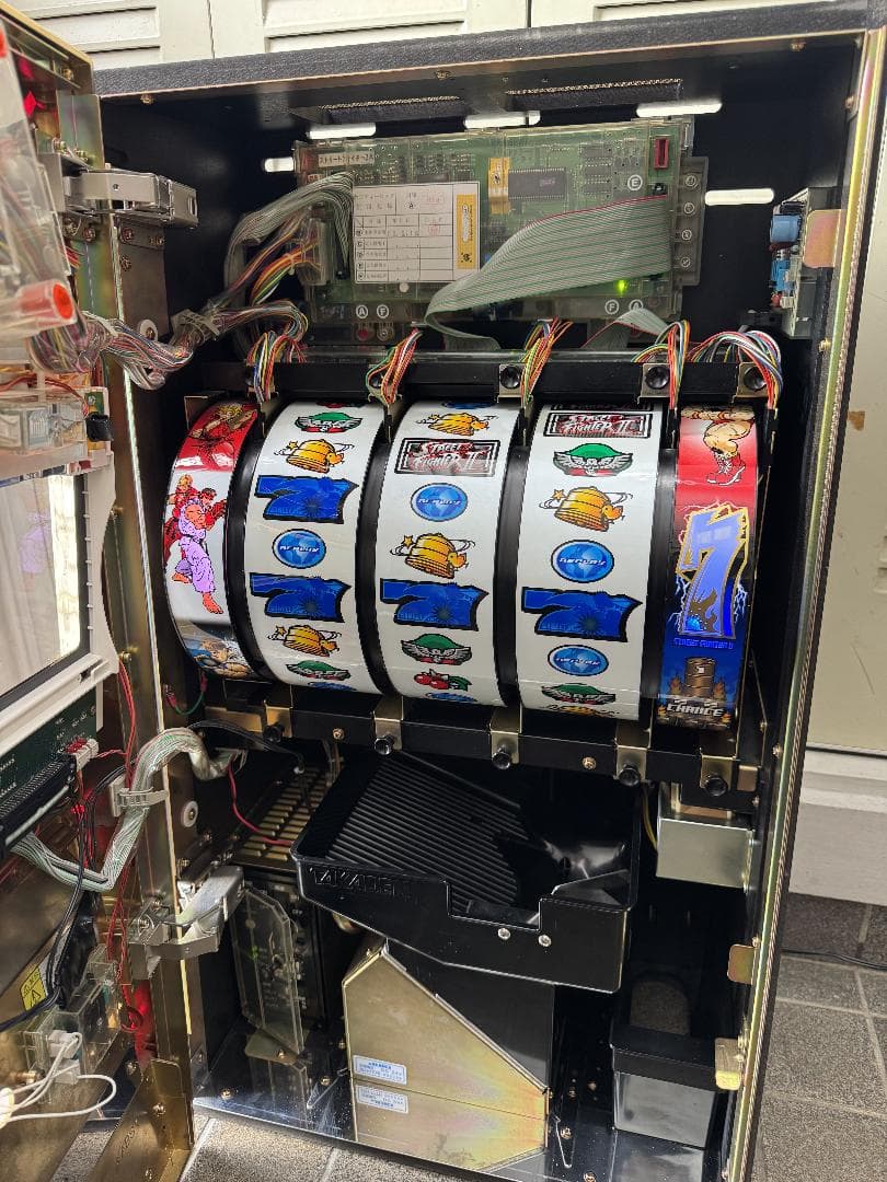 【送料無料‼️】ストリートファイター2　アリストクラート　4号機