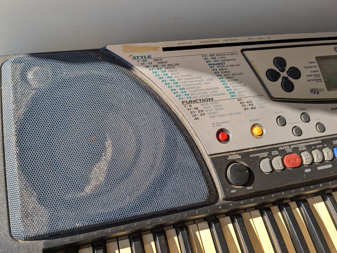 【ジャンク品扱い】YAMAHA PSR-340 キーボード シンセサイザー