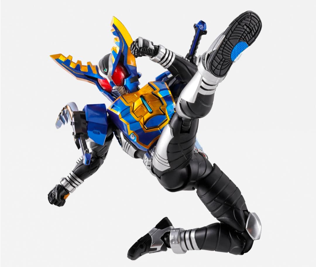 2個S.H.Figuarts 真骨彫製法 仮面ライダーガタック ハイパーフォーム