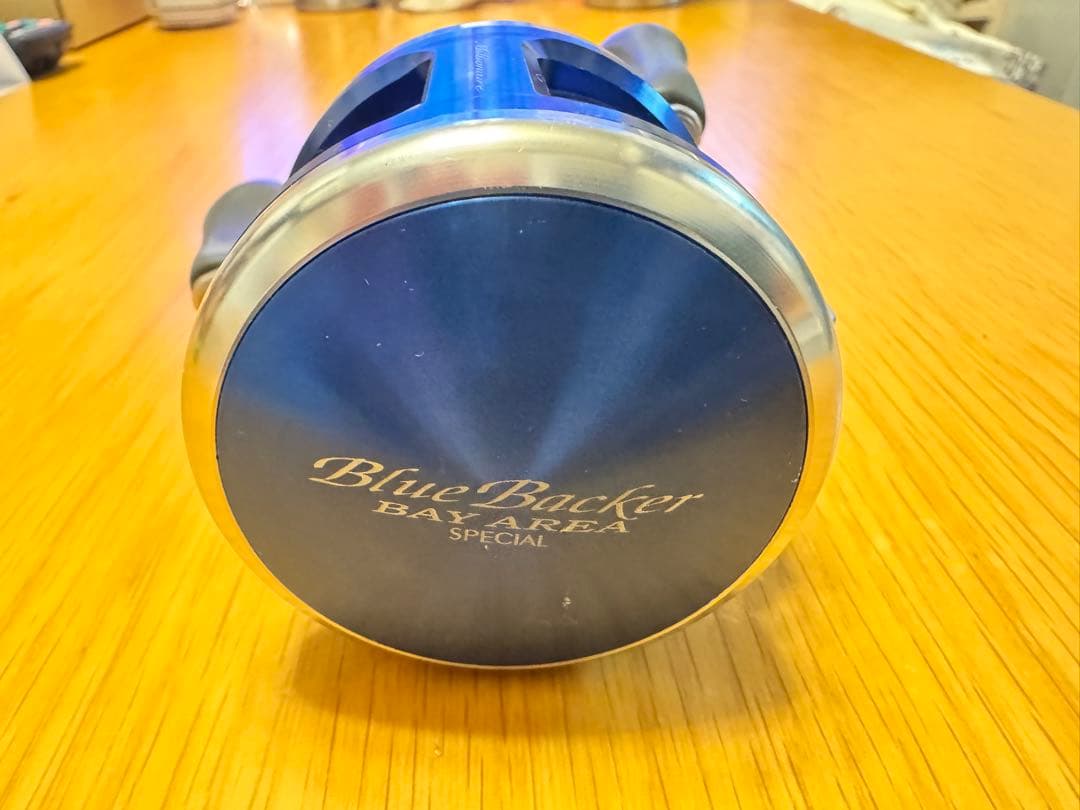 Daiwa ミリオネアブルーバッカー200BB