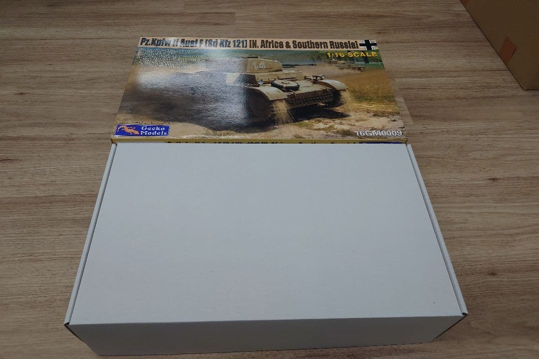 Pz.Kpfw II Ausf F (Sd.Kfz 121) 1/16スケール