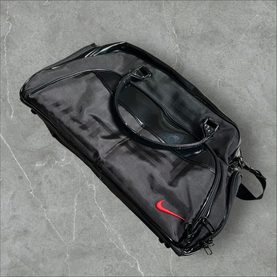 新品未使用 ナイキ ゴルフバッグ エナメルバッグ ブラック 刺繍 テック系