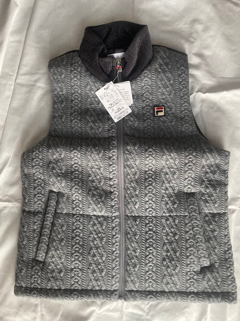 FILA テニス　グレー ベスト Sサイズ新品