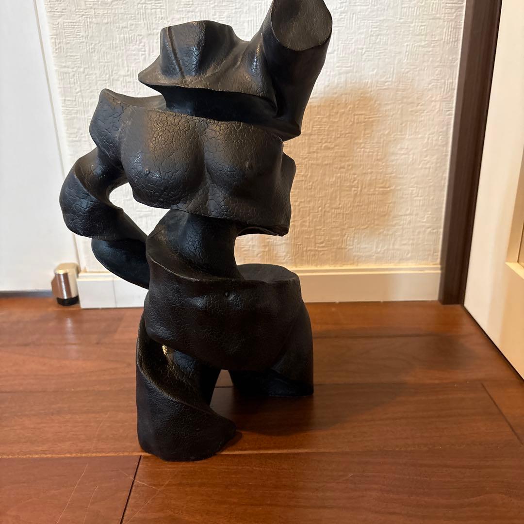 ダリ風　男性の胴体像