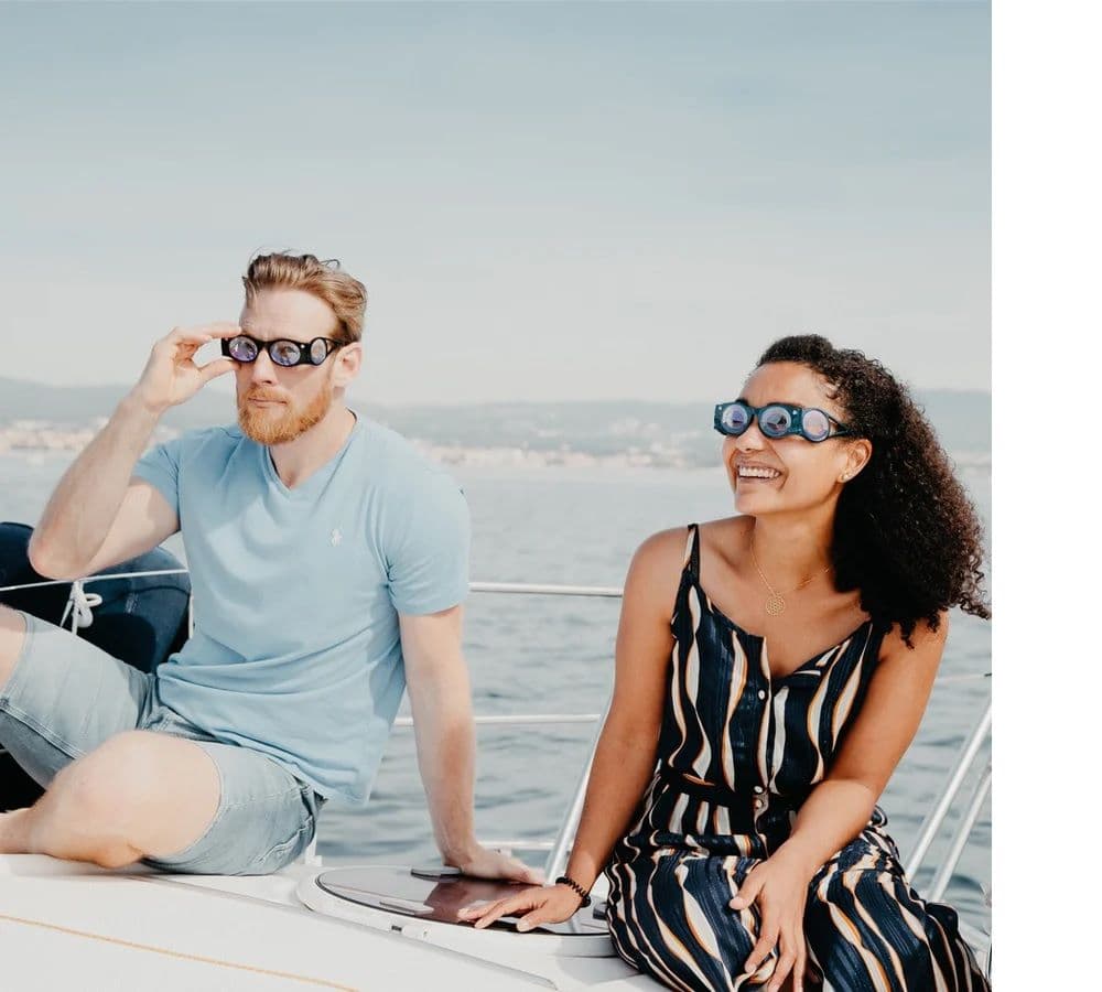 快適グッズ・旅行小物 Boarding Glasses