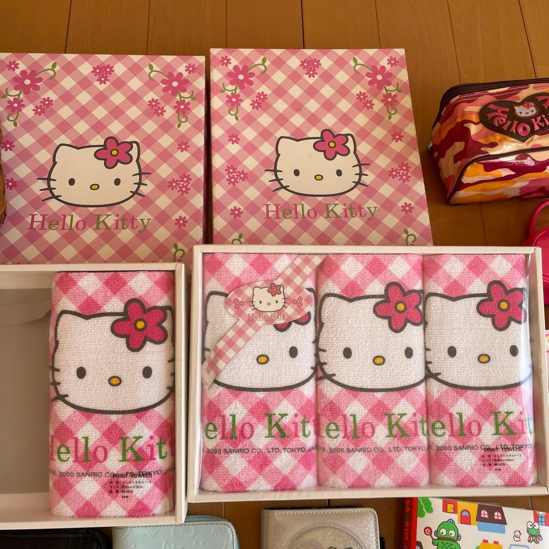 ハローキティ サンリオ キャラクターグッズ レトロ 昭和 平成　ギャルまとめ売り