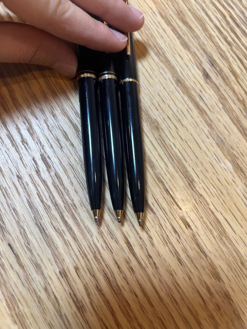 MONBLACペンケース&シャープペンシル2本レバー式ボールペン1本セット