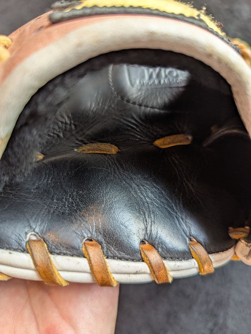 Special Order Made SSK軟式内野手グローブ ピンク/黒