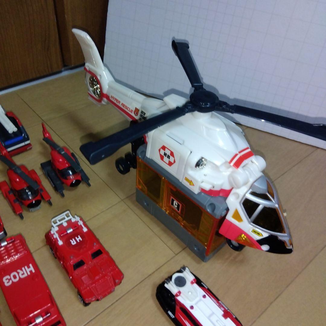 タカラトミー　ハイパーレスキュー0、1、2、3号　隊員12体＆車両33台未開封有