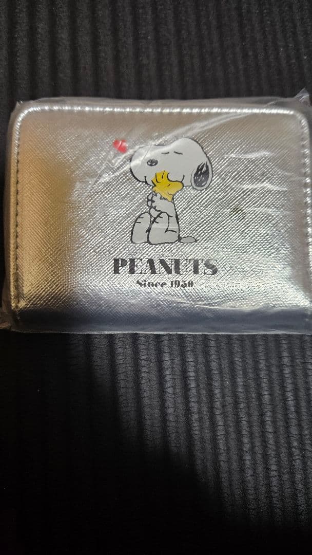 SNOOPYグッズ　LAWSON　SNOOPY　スヌーピー　お皿　ポーチ　コップ