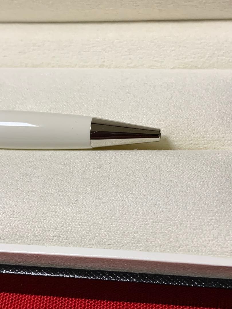 MONTBLANCマイスターシュテュック ホワイトソリテール