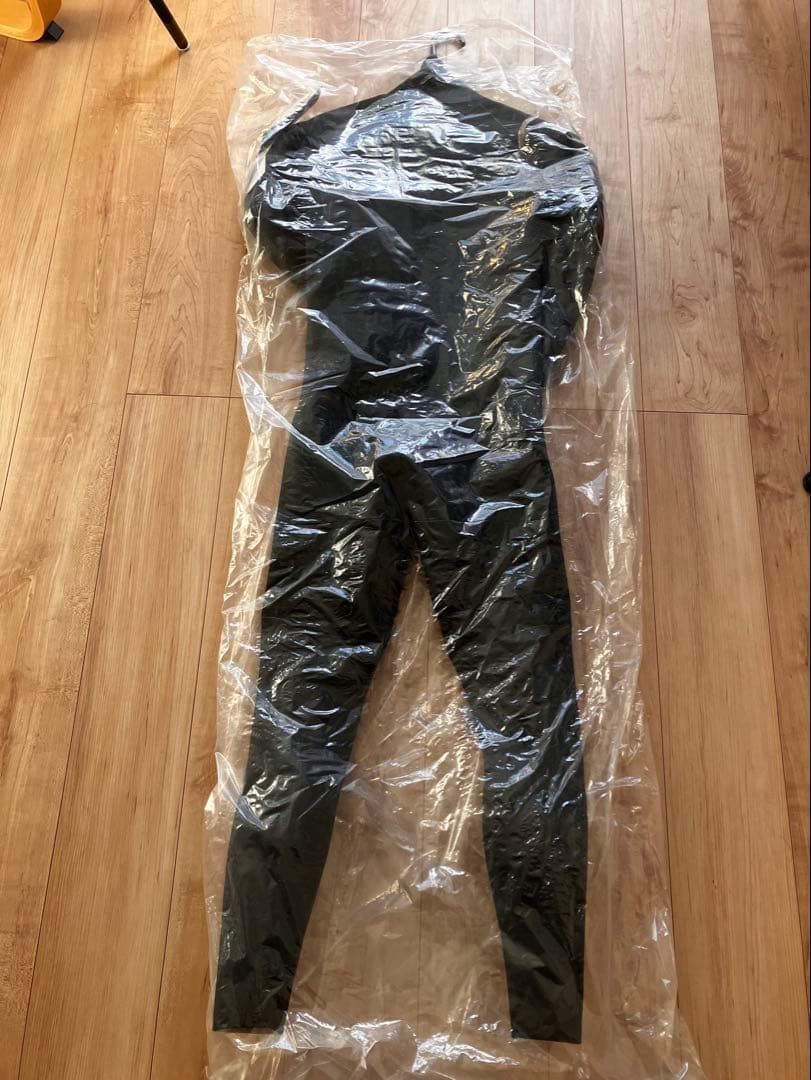 FELLOWSURF 12月13日購入 未使用 セミドライ チェストジップ ML