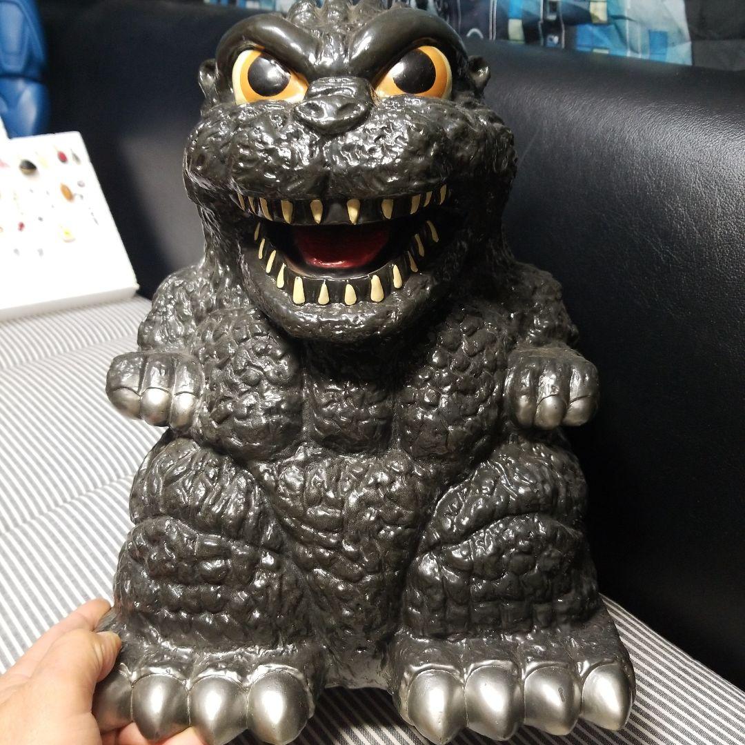 ゴジラ　貯金箱　ビッグサイズ