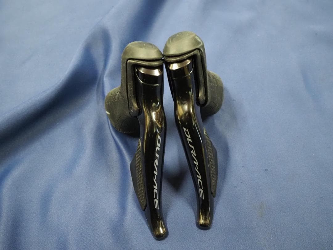 シマノ デュラエース ST-R9150 左右セット Di2　11速