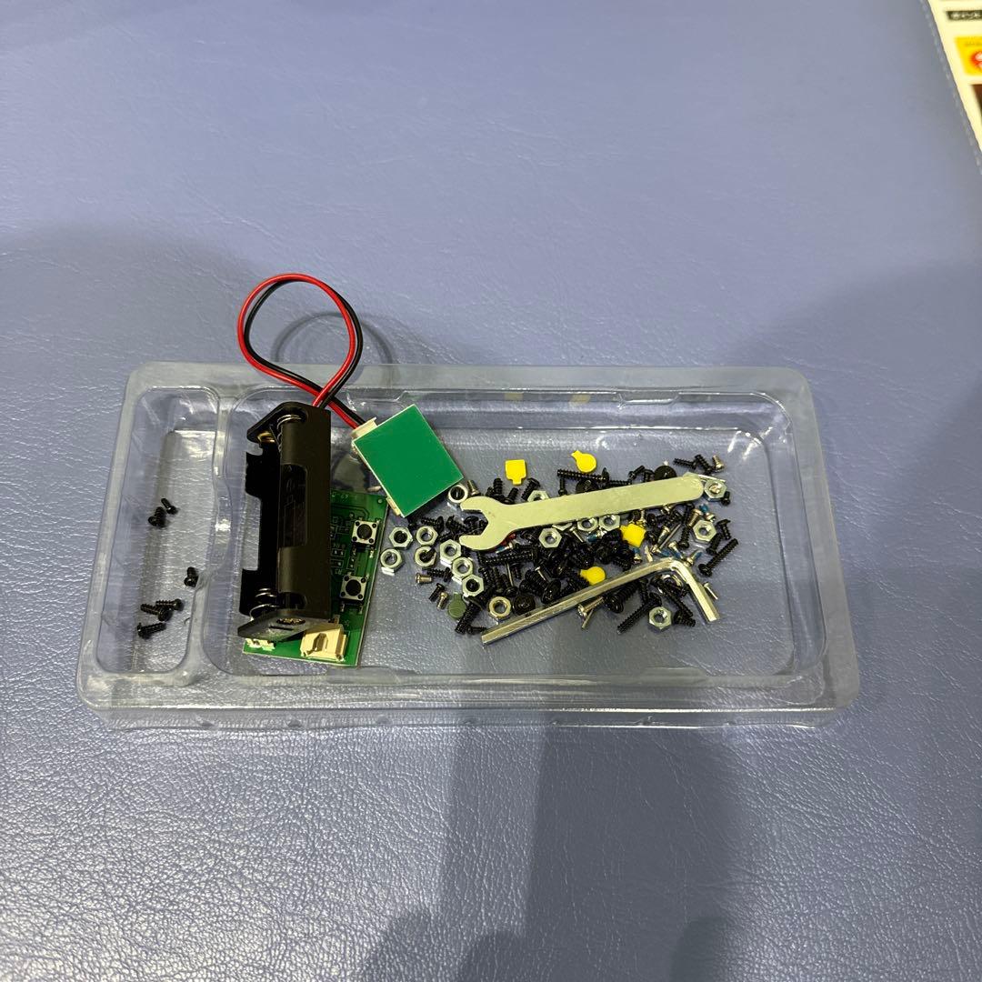 ディアゴスティーニ　エヴァンゲリオン初号機作る