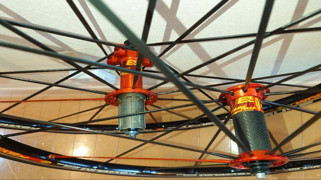 MAVIC KSYRIUM ES 赤ハブ シマノフリー ホイールセット