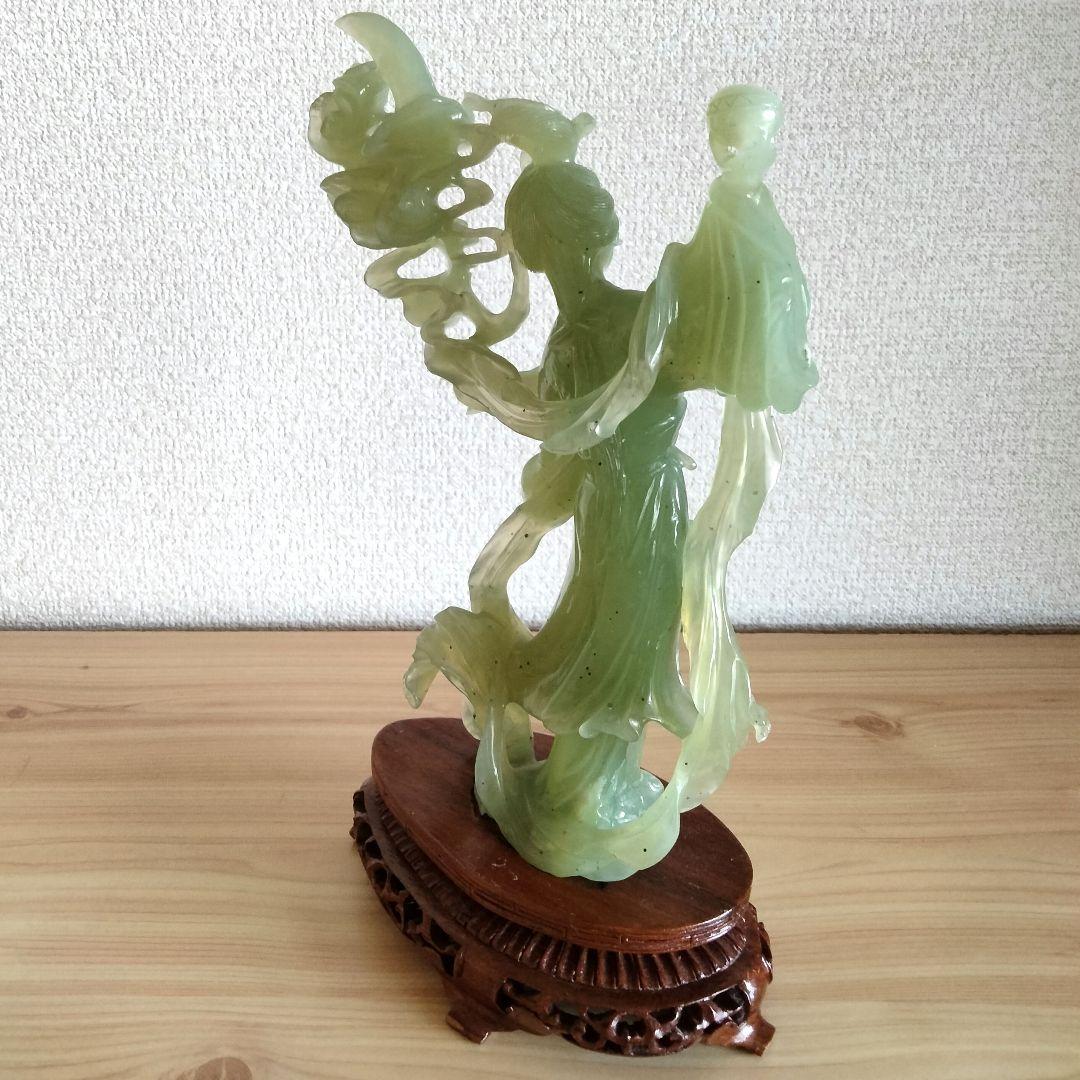 中国美術　古美術品　翡翠　天女　羽衣天女　立像　香港　置物　時代物　縁起物　唐物