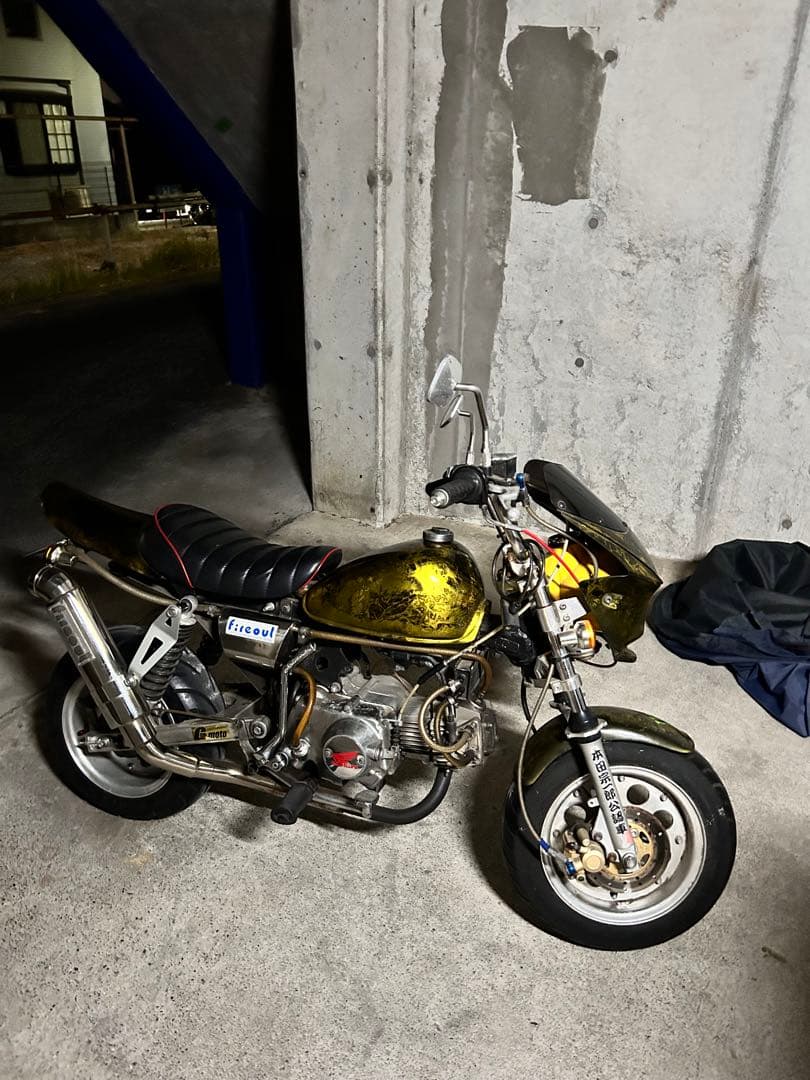 HONDA モンキー　フルカスタム車両
