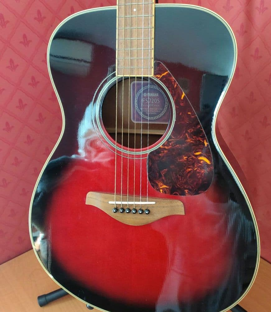【週末特価】YAMAHA FS720S アコギ Sケース&オートチューナー付
