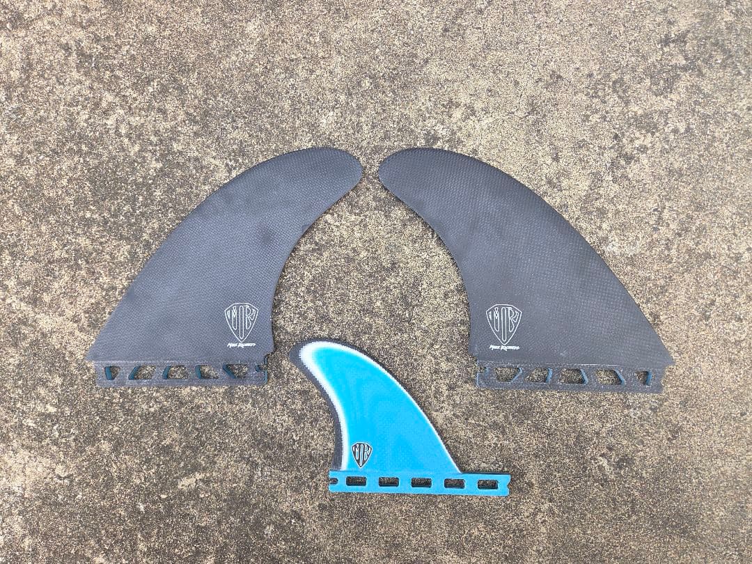 マークリチャーズ　futures　サーフボードフィン　美品